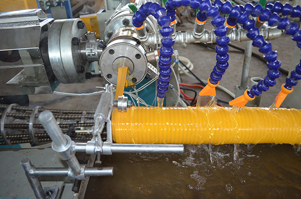 鑫翔宇衛生級軟管生產設備